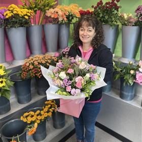 fwthumbRays Florist Nicola Halligan Florist.jpg